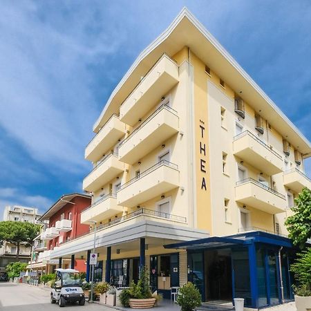 Hotel Thea ベラーリア・イジェア・マリーナ エクステリア 写真
